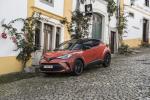 Toyota C-HR Hybrid 2019 года (WW)